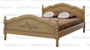 Кровать Лама из массива дерева