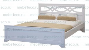 Кровать Лира из массива дерева