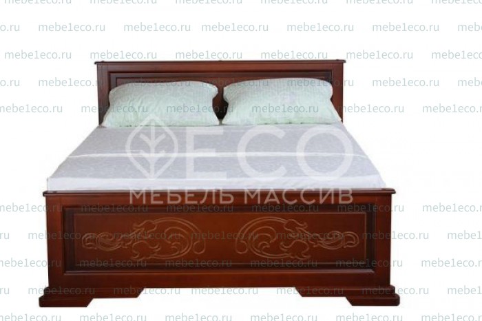Кровать Дарина из массива дерева