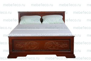 Кровать Дарина из массива дерева