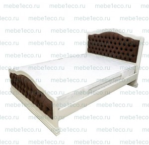 Кровать Таката с каретной стяжкой из массива дерева