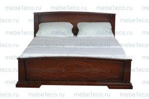 Кровать Камелия из массива дерева