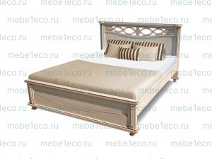 Кровать Мальта из массива дерева