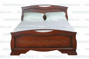 Кровать Софи из массива дерева