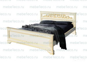 Кровать Лира с резьбой из массива дерева